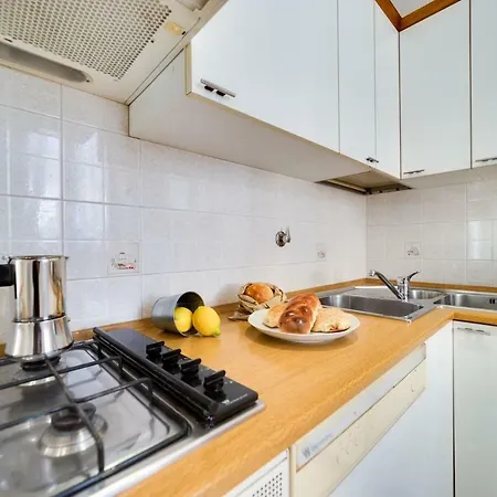 Roman Forum Luxury Apartment